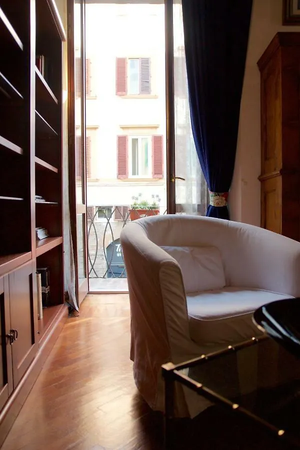 Luxury Central Flat River View Apartment Florence Italy